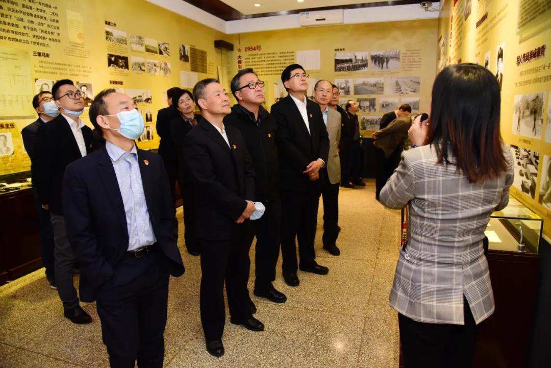 �й����ط�����(�ɷ�)���޹�˾-�ٷ���վ