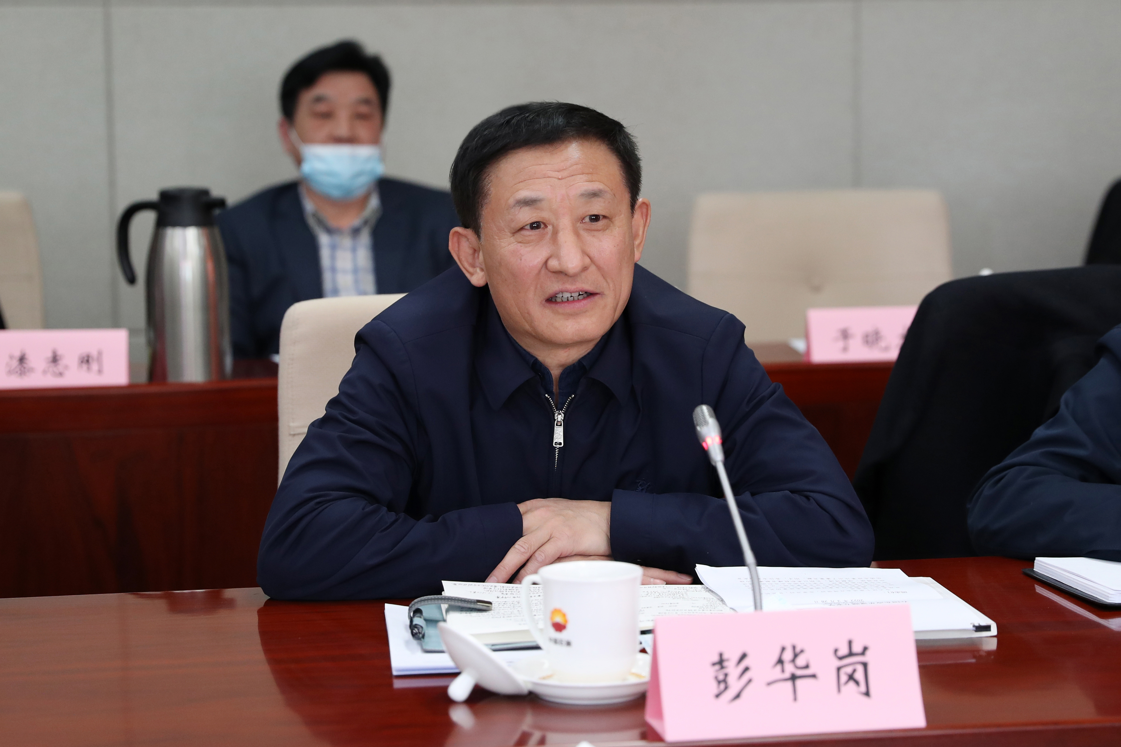 �����ڡ����ʡ����󡢹���ί�����鳤����ҵˢ��